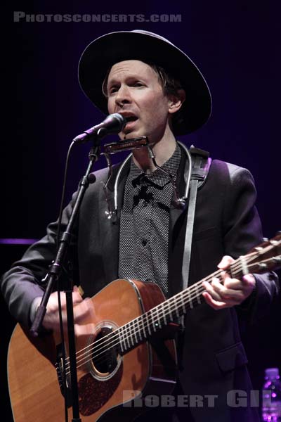 BECK - 2013-07-02 - PARIS - Cite de la Musique - Beck Hansen